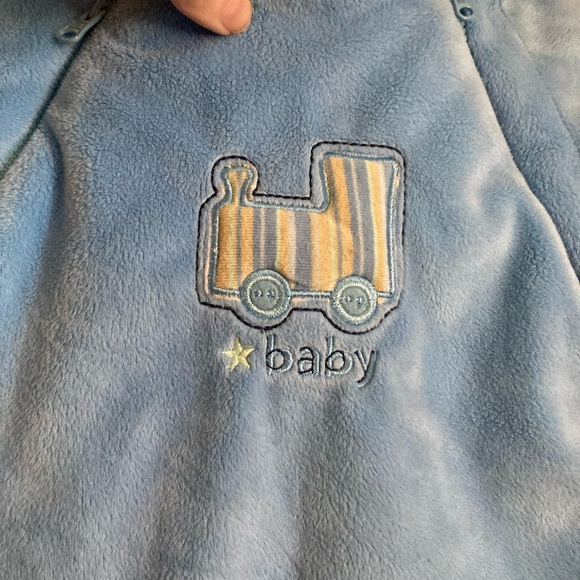 🌞NWOT Carter’s blue Velour Hooded Snowsuit C - Picture 7 of 10